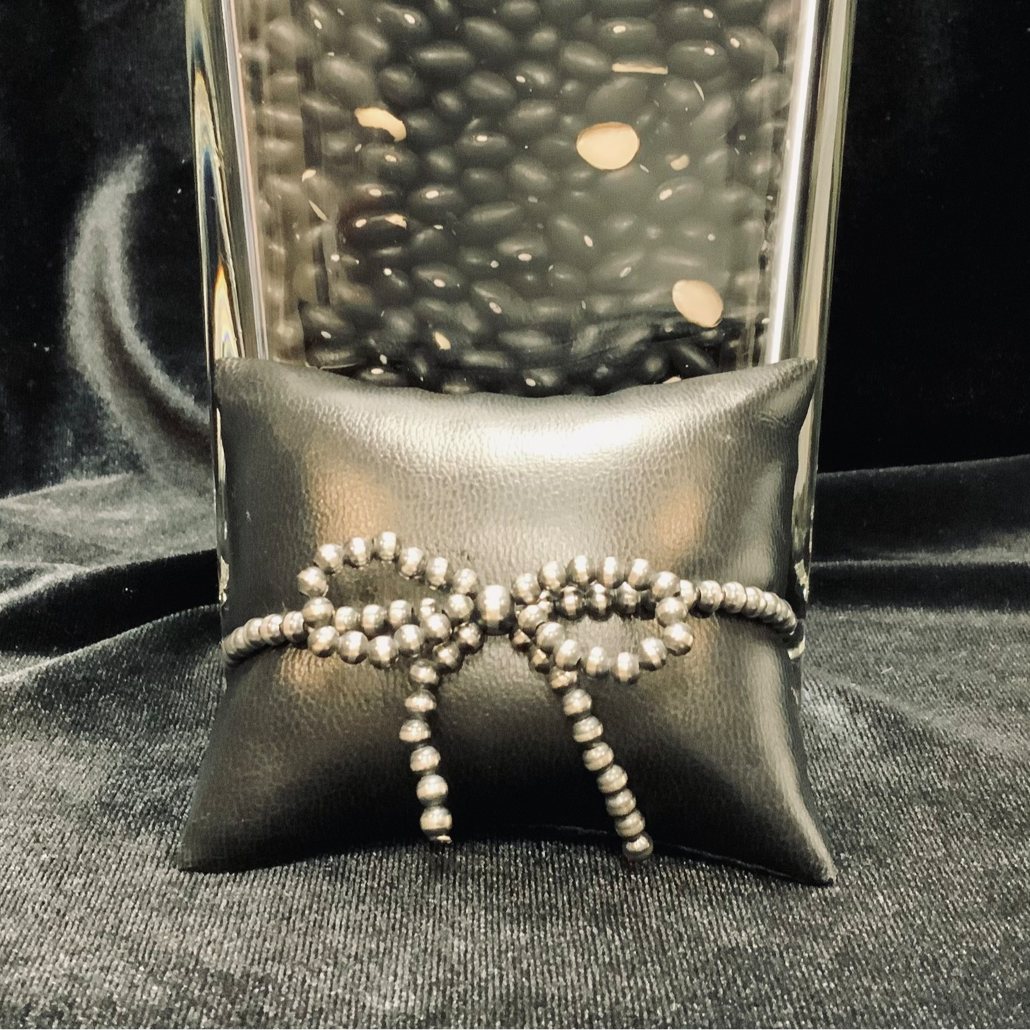 BRACELET SILVER BOW PEARL STRETCHY T4144