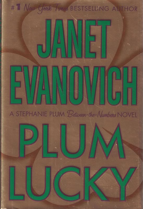 Plum Lucky (Stephanie Plum Between the Numbers)