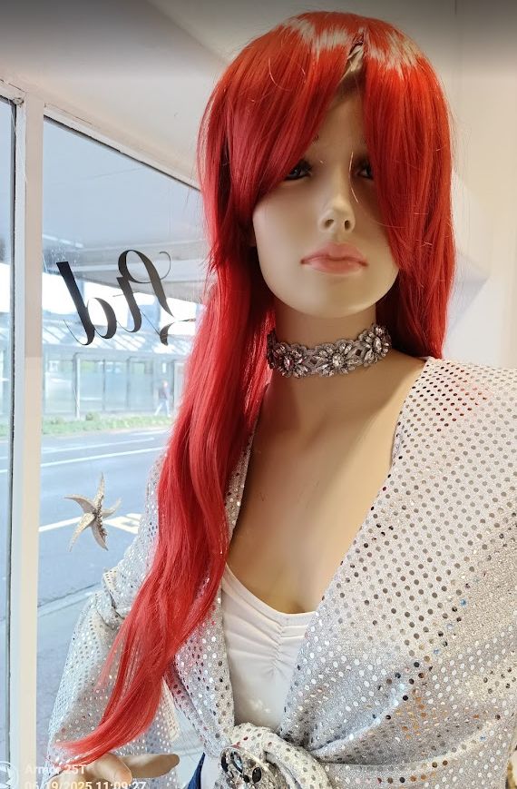 Wig, brilliant red long