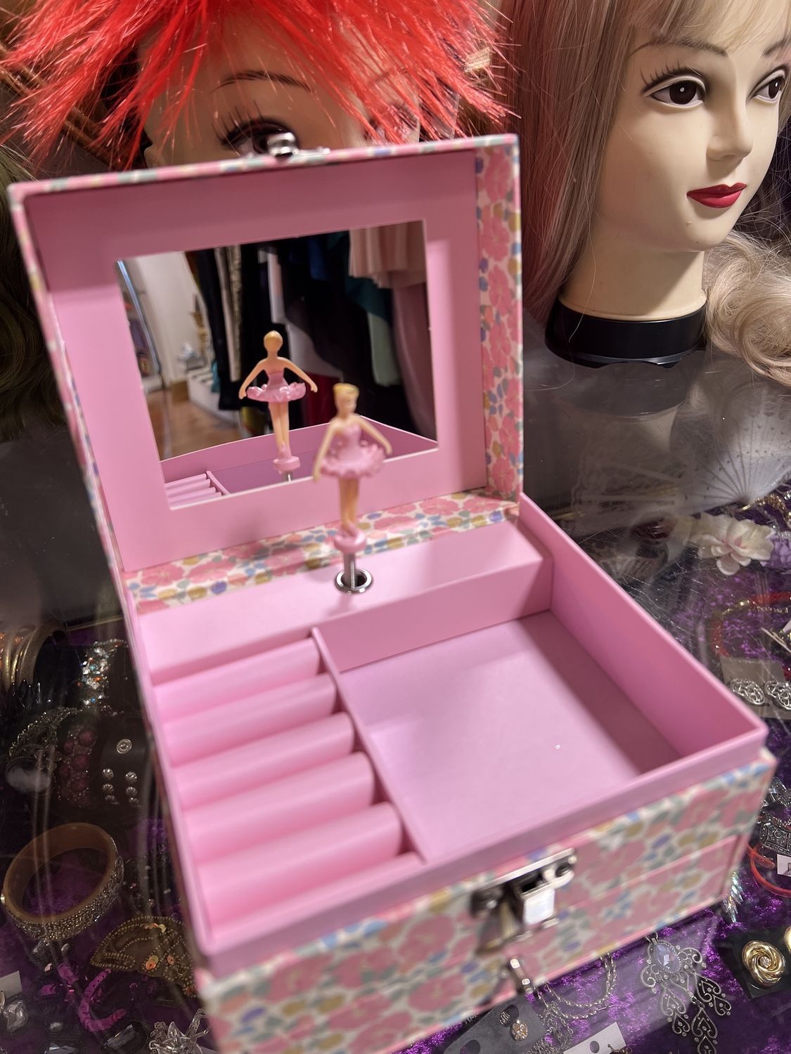 Jewellery box with Ballerina