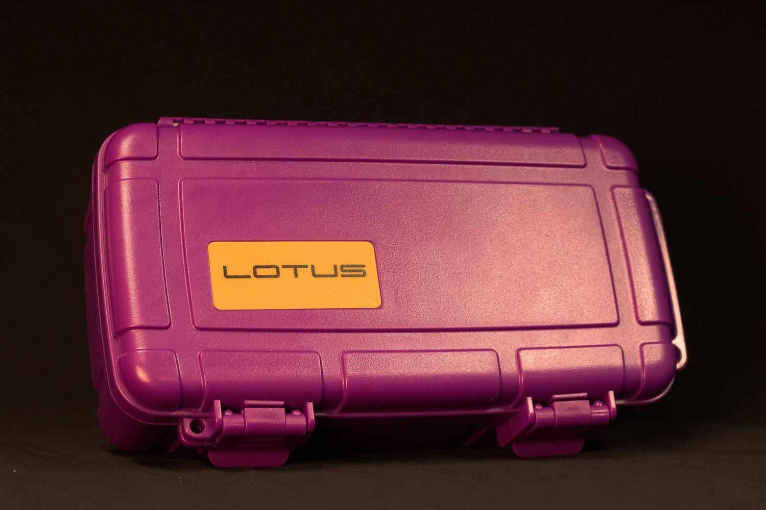 Lotus 10ct Travel Humidor Purple