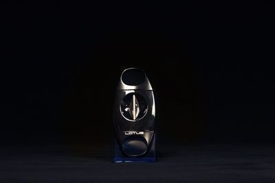 Lotus Jaws Serrated V-Cutter Black