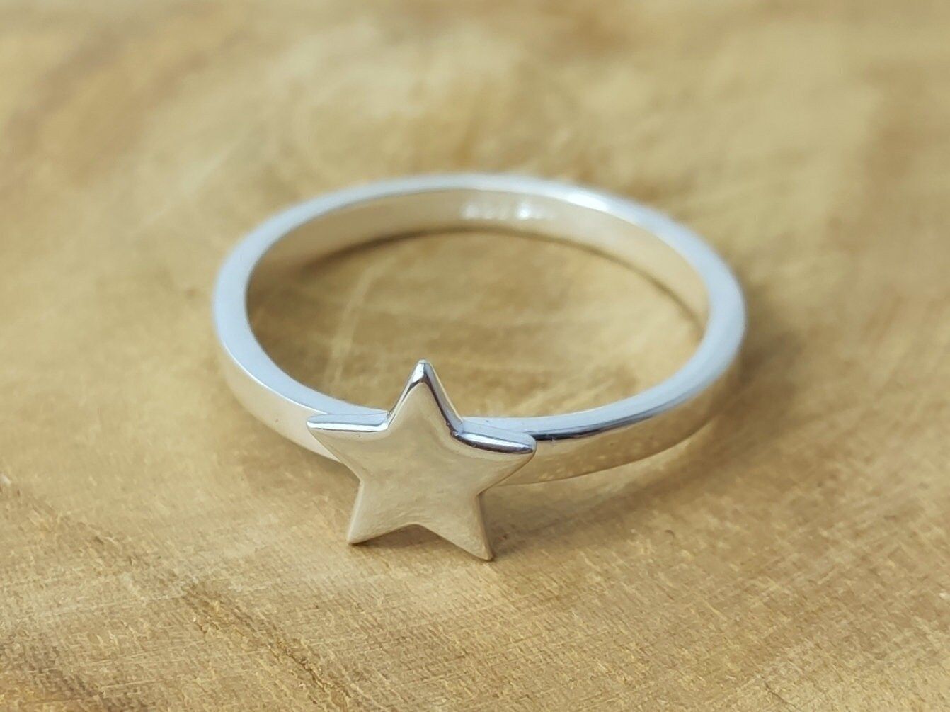 Ring star sterling silver stacking ring