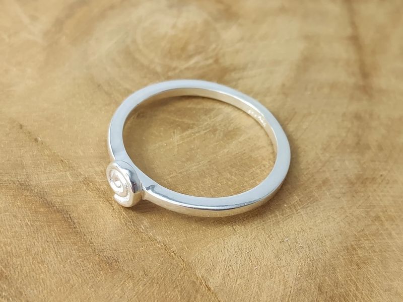 Ring spiral sterling silver stacking ring