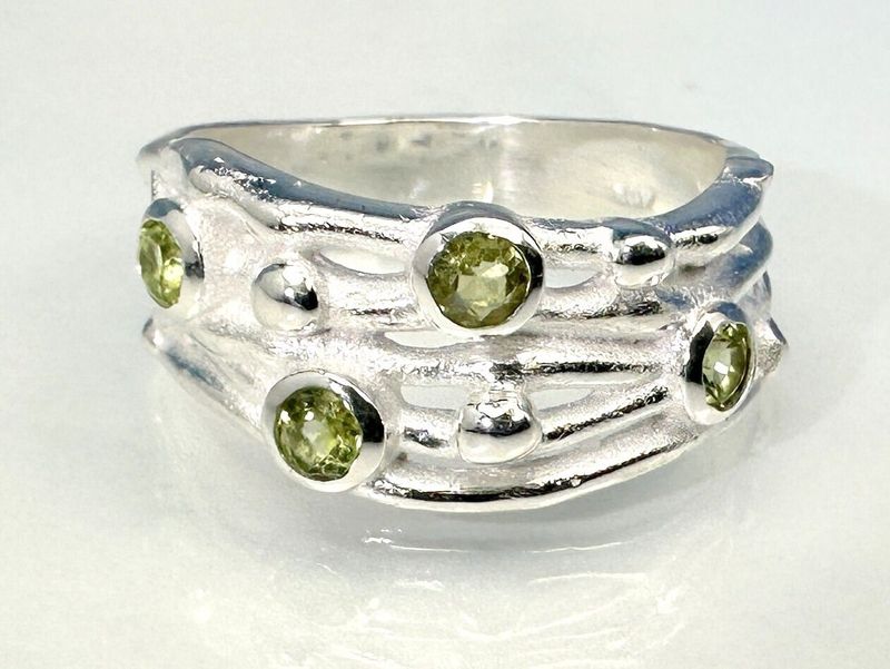 Ring peridot 925 silver