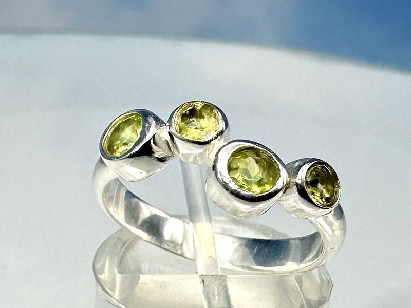 Ring peridot 925 silver