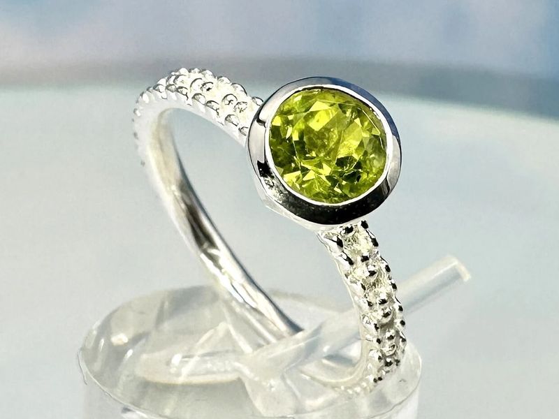 Ring peridot 925 silver