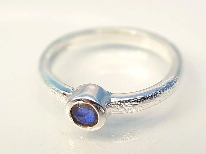Ring labradorite sterling silver