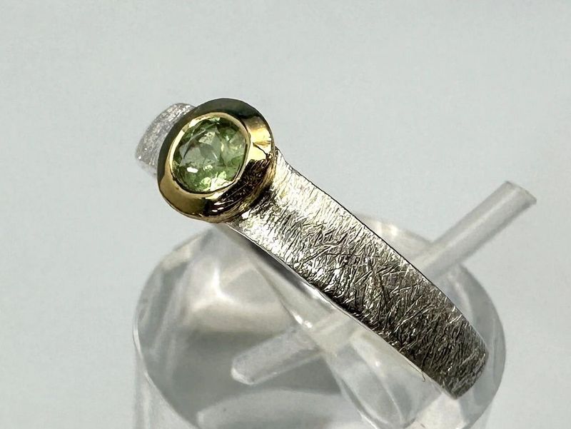 Ring tsavorite sterling silver bicolour