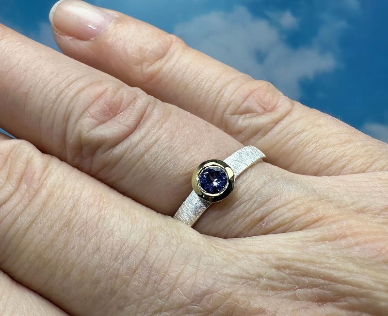 Tanzanite ring natural genuine, sterling silver bicolour
