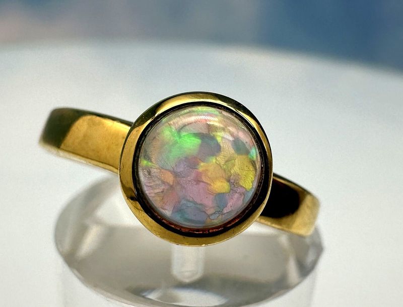 Ring precious opal gold