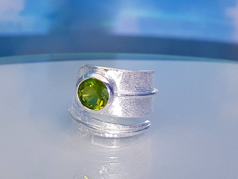 Ring peridot 925 silver
