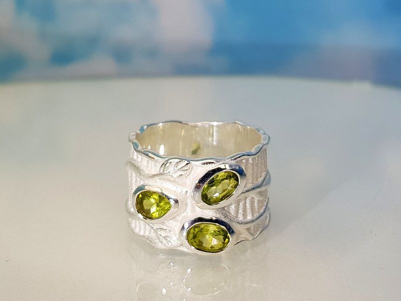 Ring peridot 925 silver