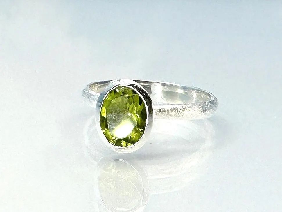 Ring peridot 925 silver