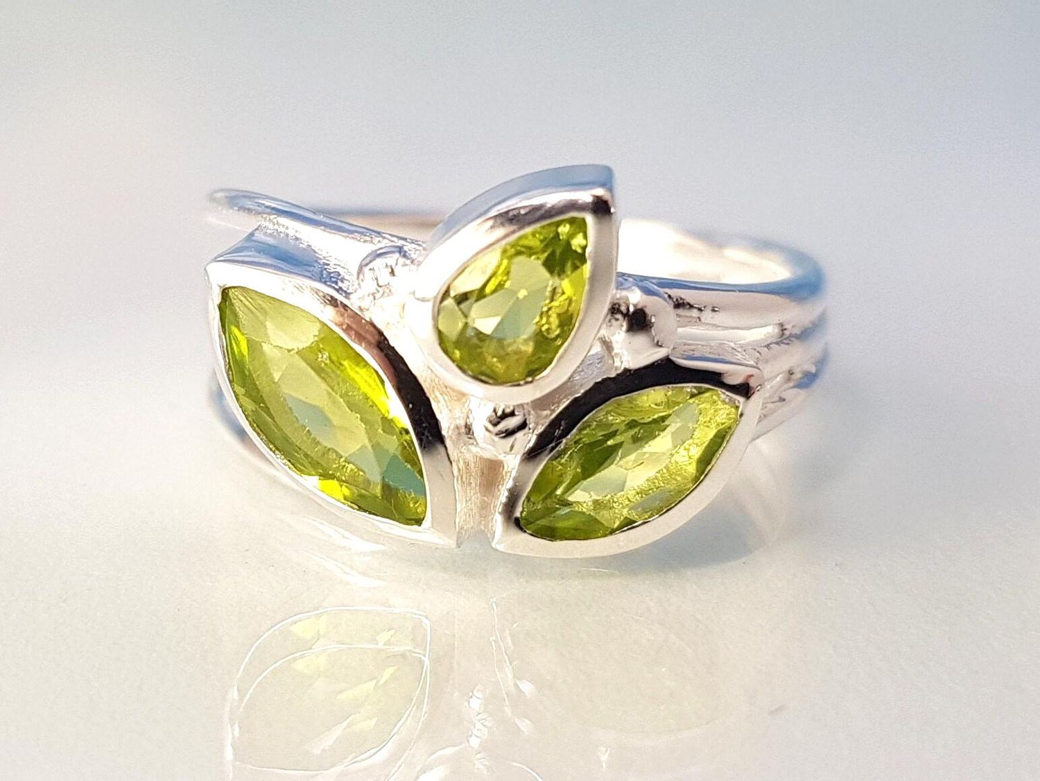 Ring peridot 925 silver