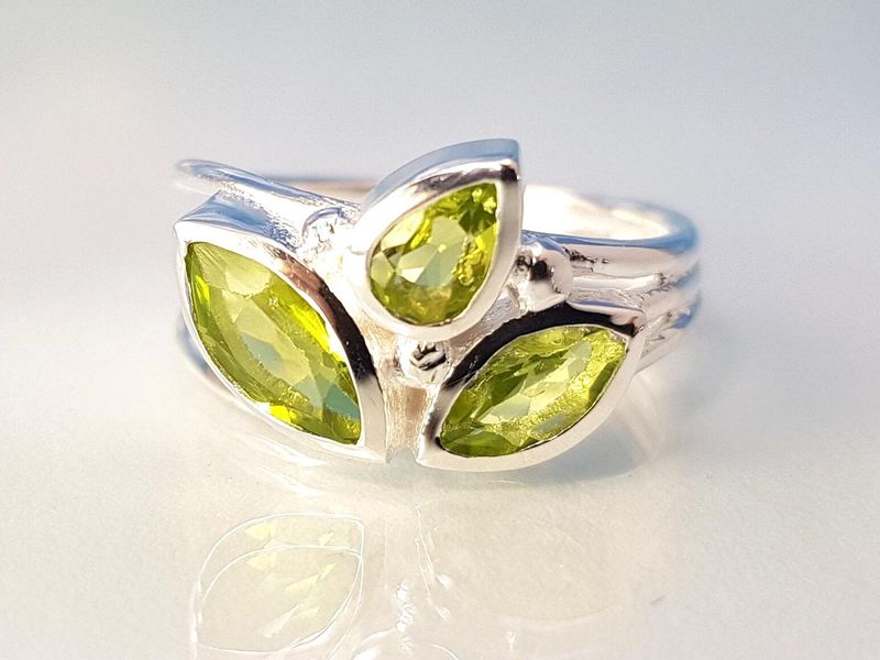 Ring peridot 925 silver