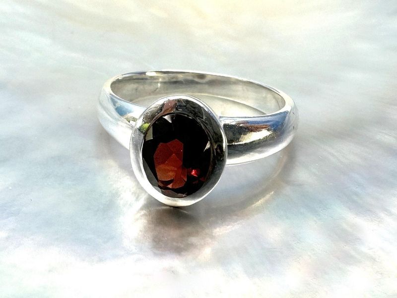 Ring garnet 925 silver