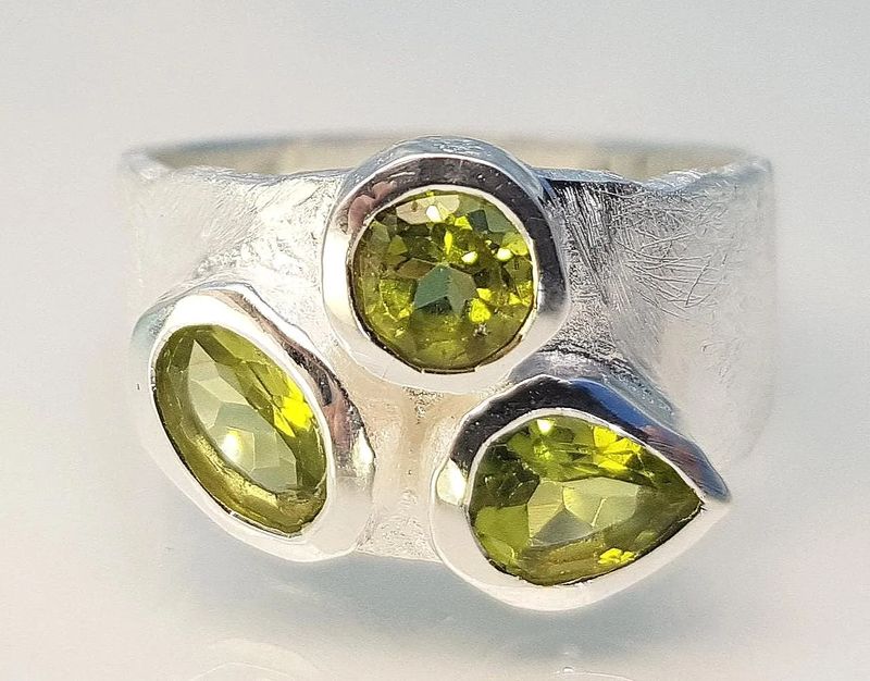 Ring peridot 925 silver