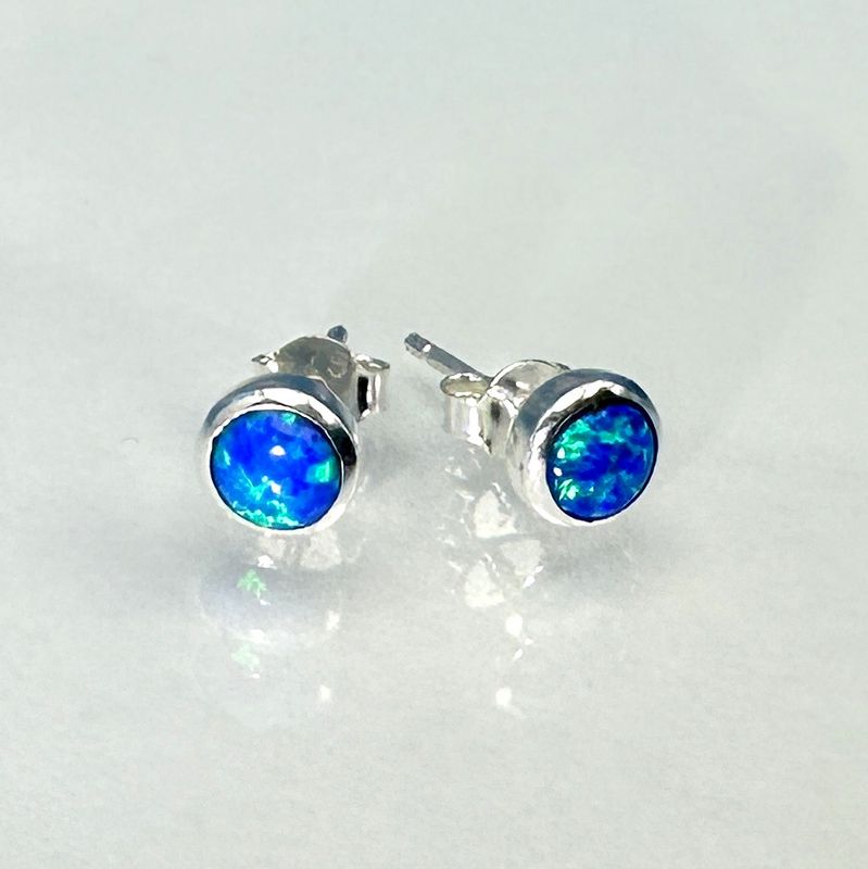 opal earrings/stud earrings in 925 Sterling silver