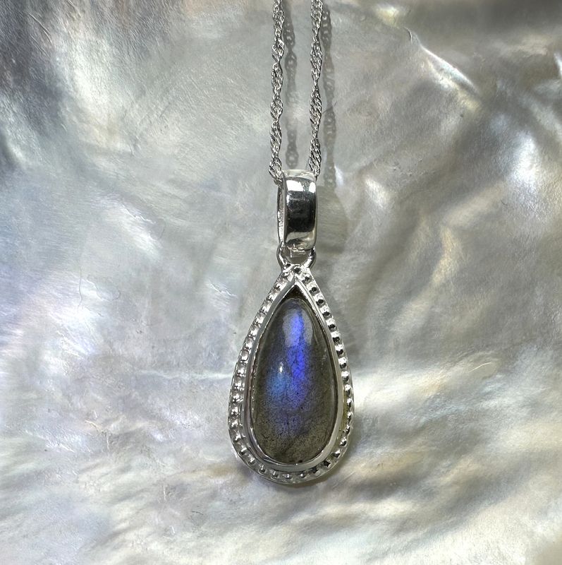 pedant labradorite in 925 silver