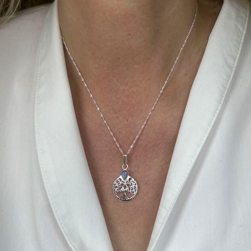 Twisted, delicate necklace with "Tree of Life" pendant with genuine faceted labradorite, set in 925 sterling silver.