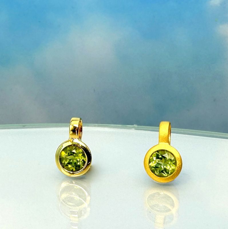 Pendant peridot gold