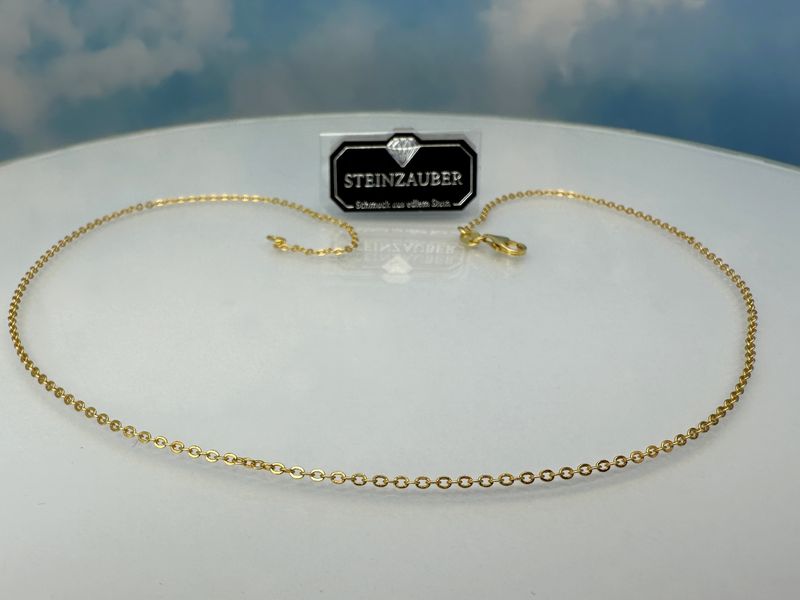 Necklace gold