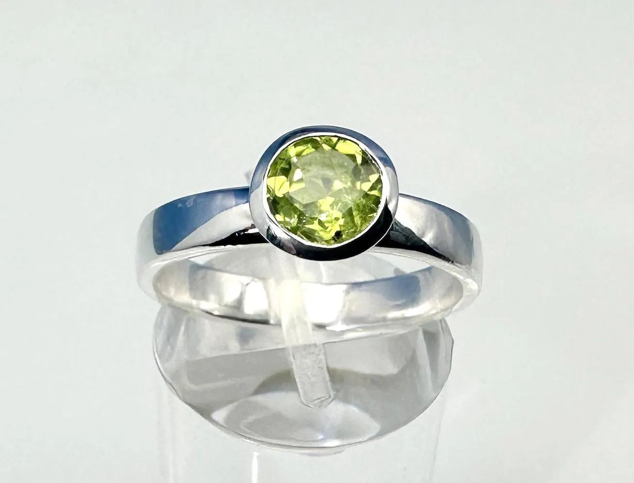 Ring peridot 925 silver
