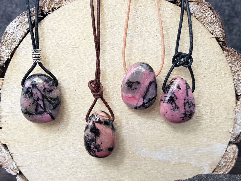 Rhodonite tumbled stone