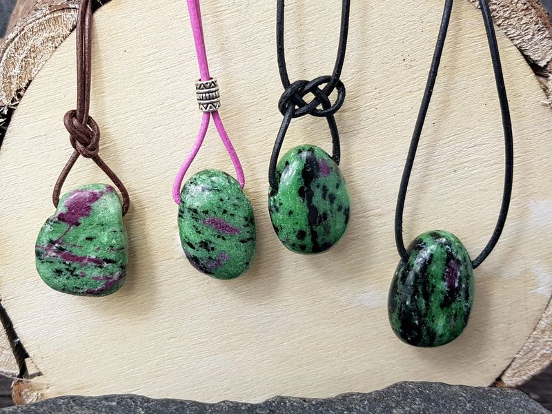 Ruby zoisite tumbled stone