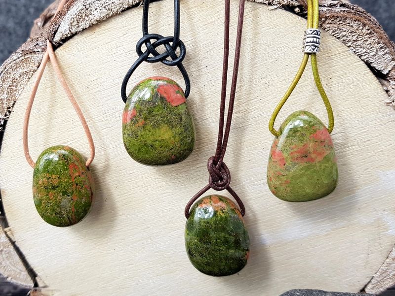 Unakite tumbled stone