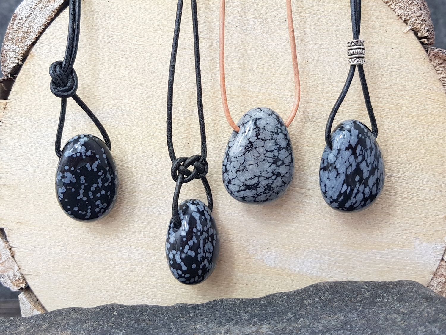 Snowflake obsidian tumbled stone