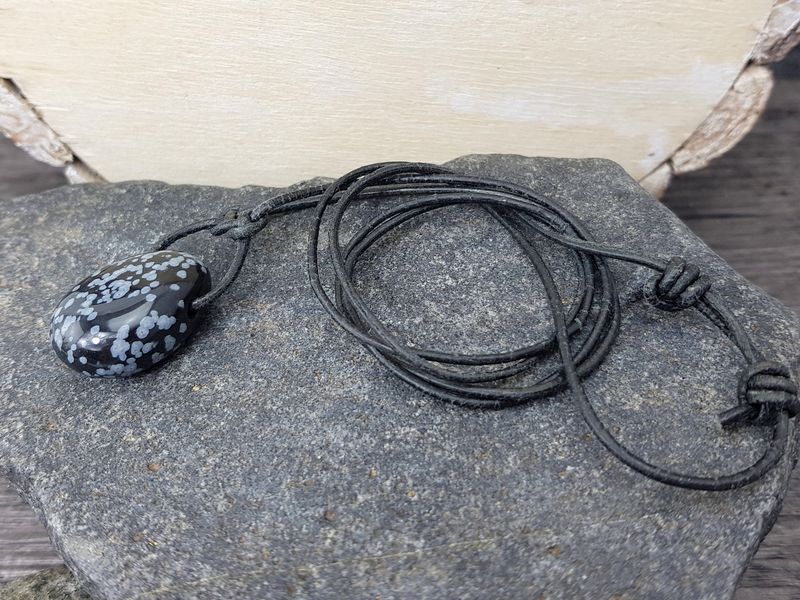Snowflake obsidian tumbled stone