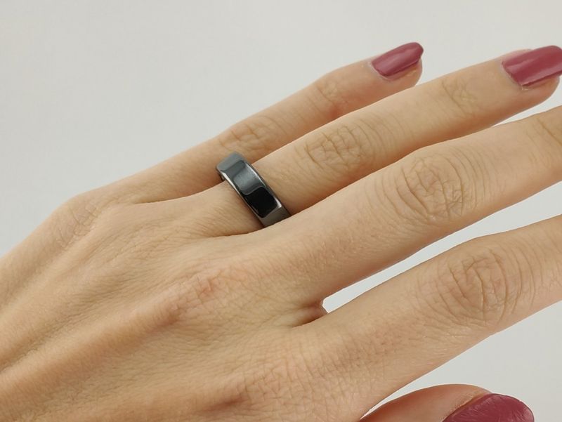 Hematite ring flat shape