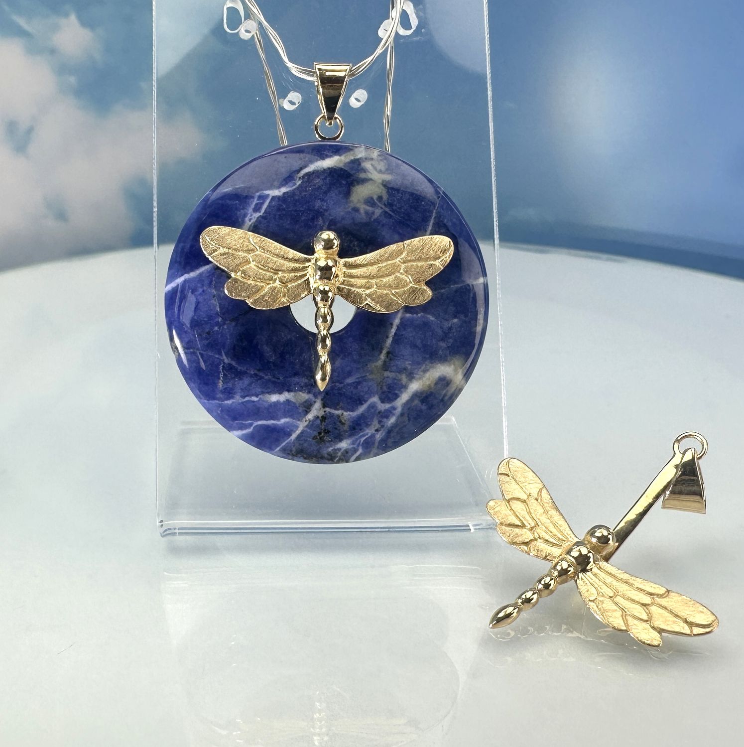 Gold-plated copper dragonfly donut holder