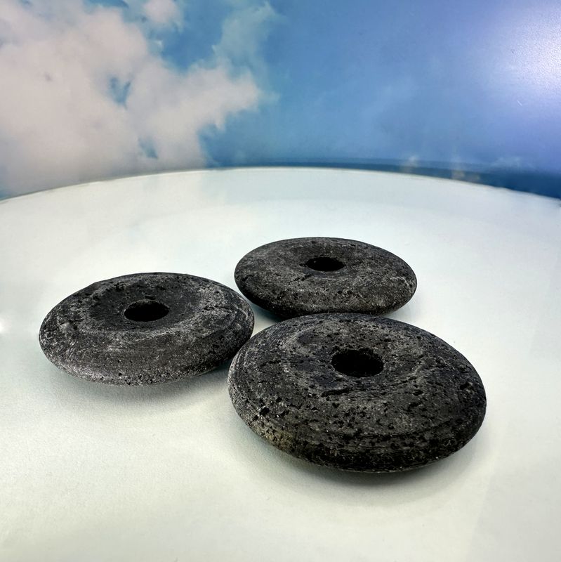 Donut lava black