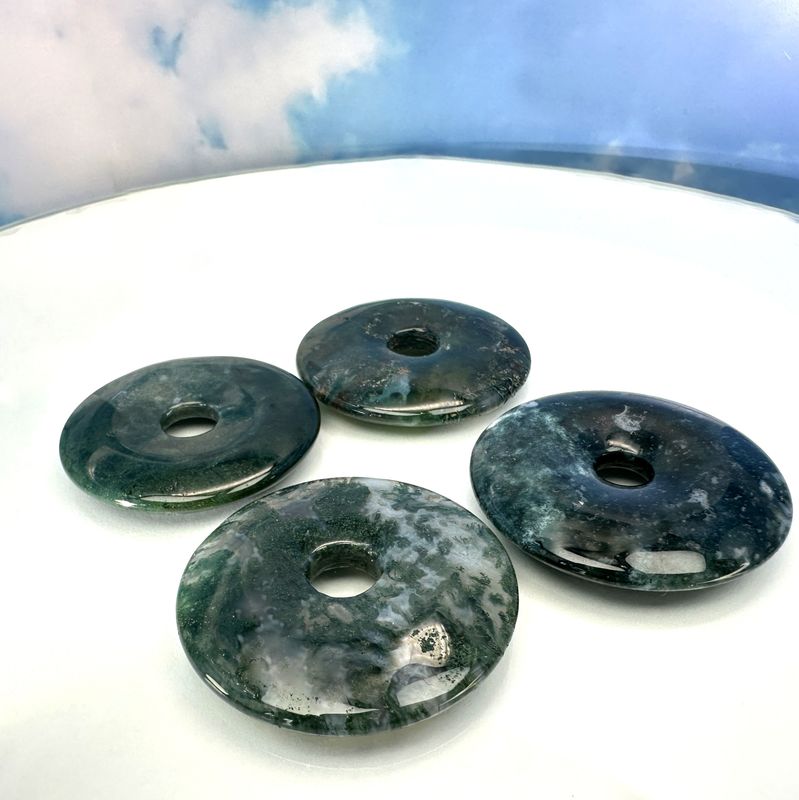 Moss agate donut