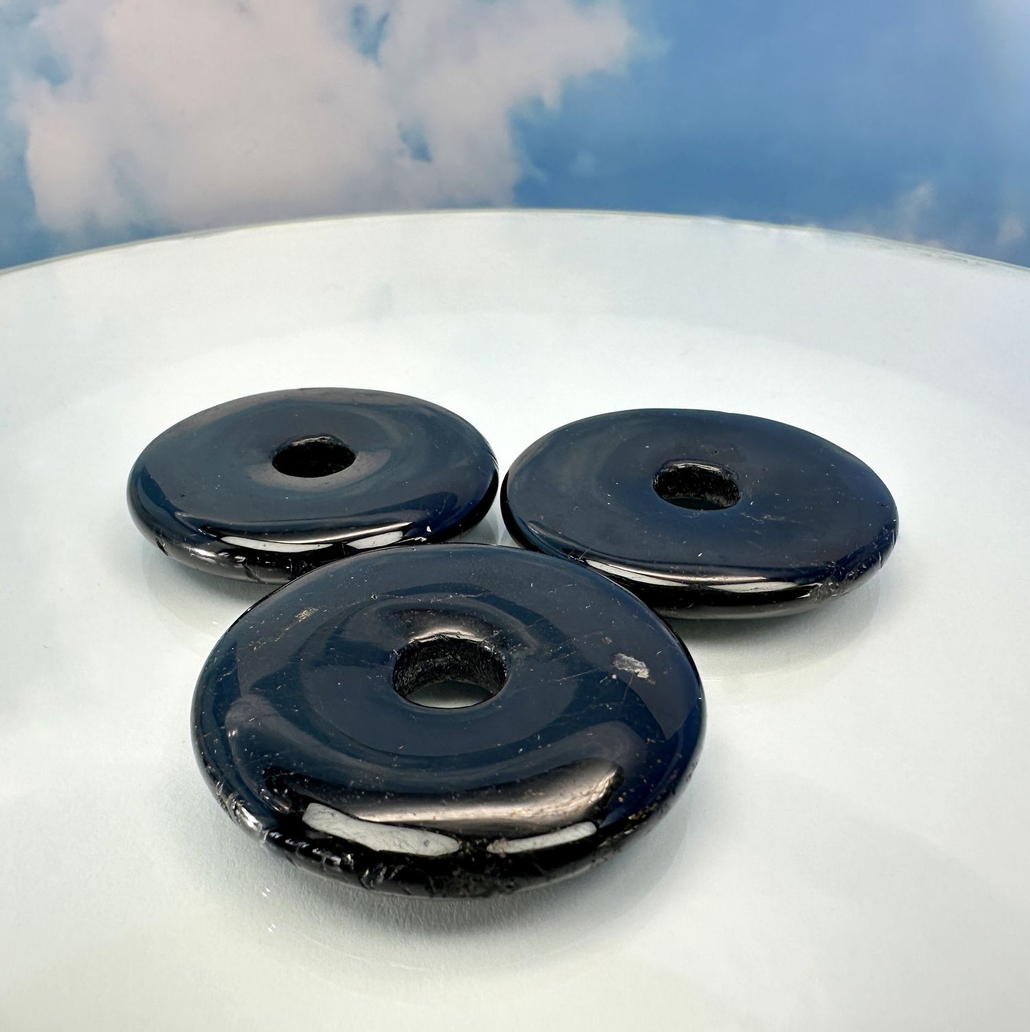 Donut black tourmaline / schorl
