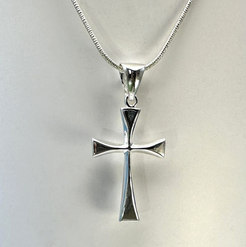Beautiful cross made of 925 sterling silver unisex
