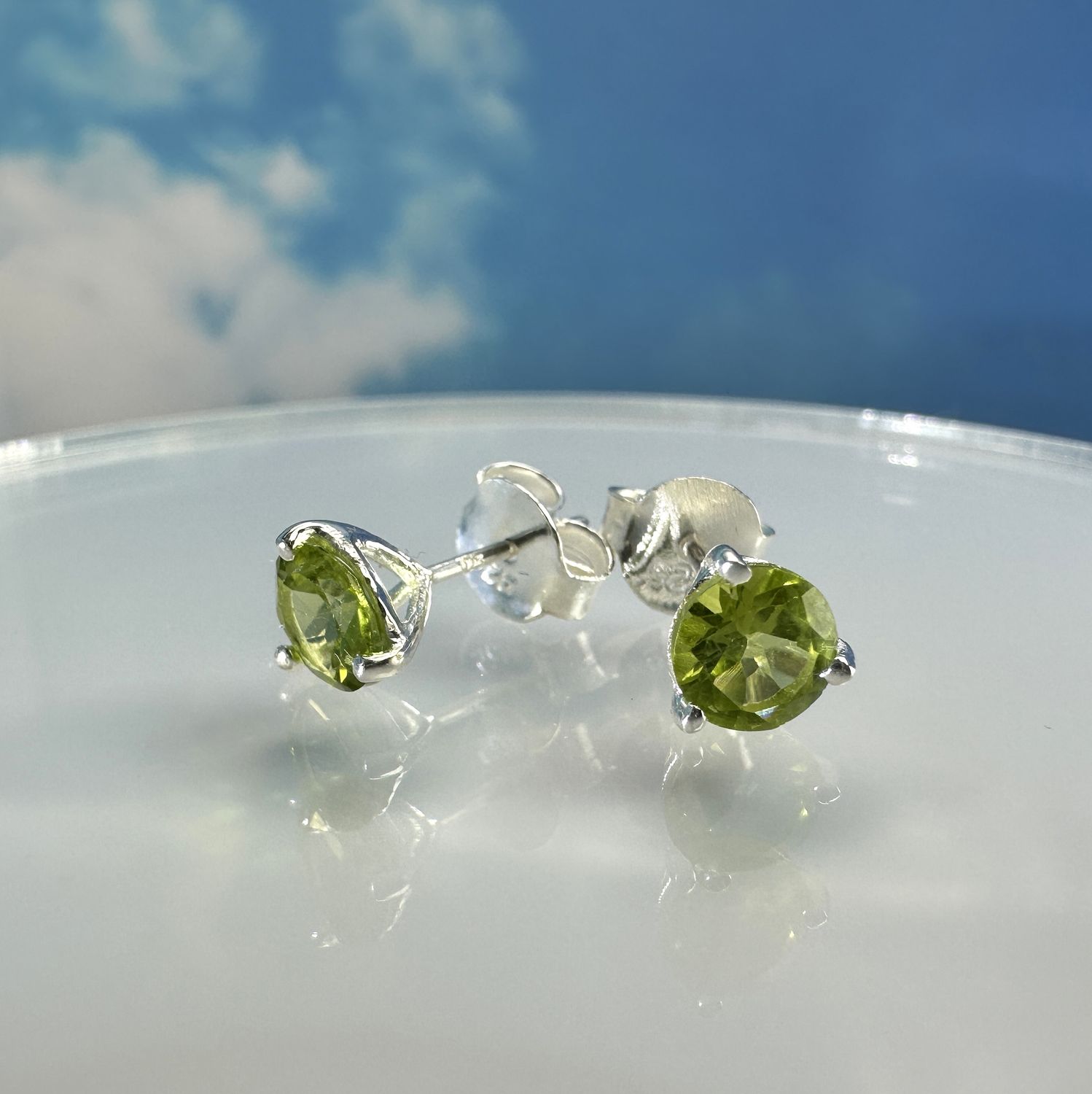 Earrings / Stud Earrings Peridot 925 Silver