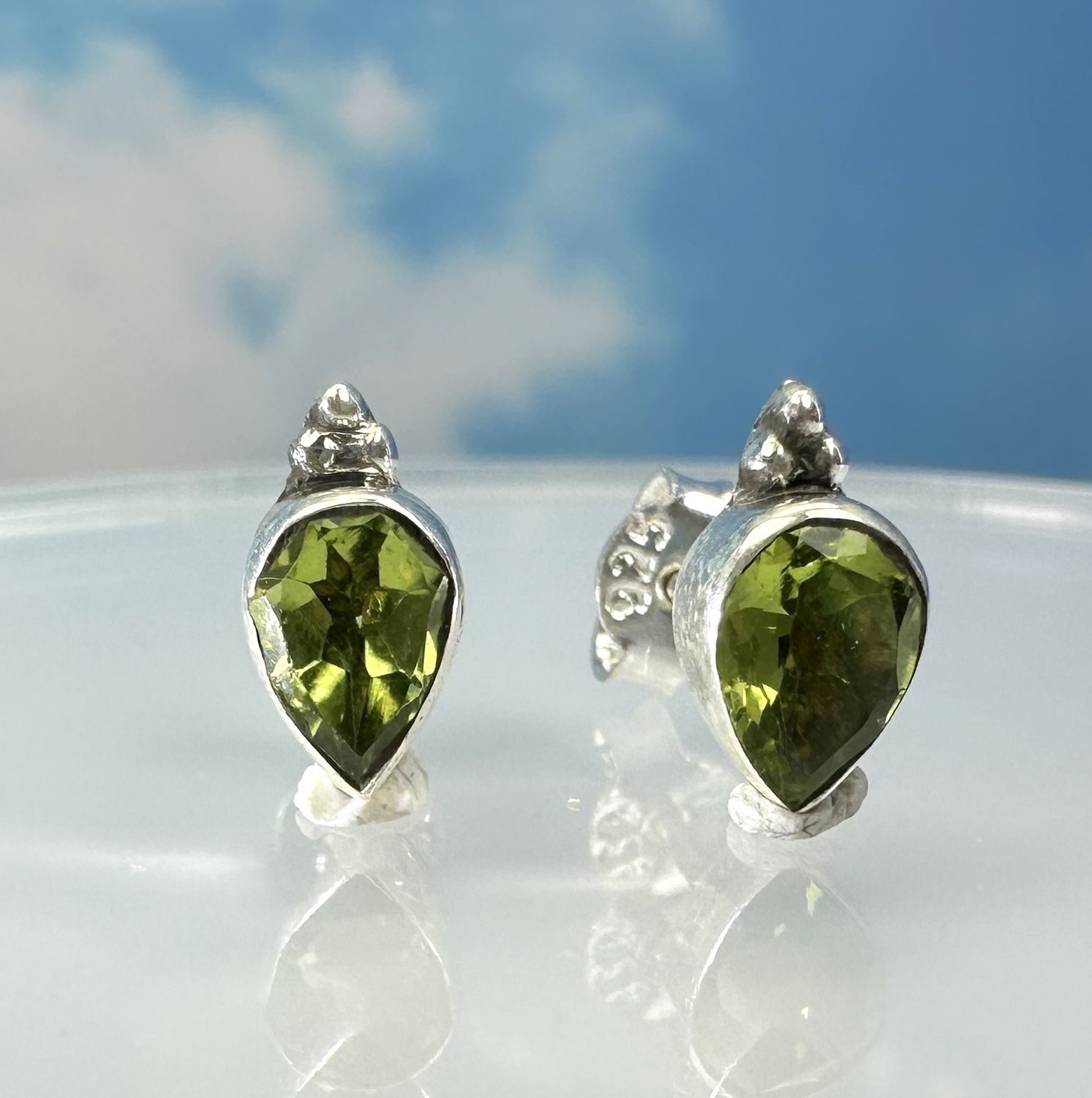 Earrings / Stud Earrings Peridot 925 Silver