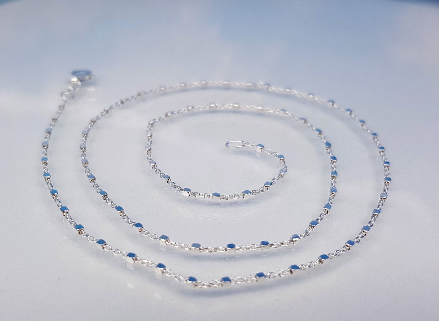 Necklace made of 925 sterling silver, in different lengths