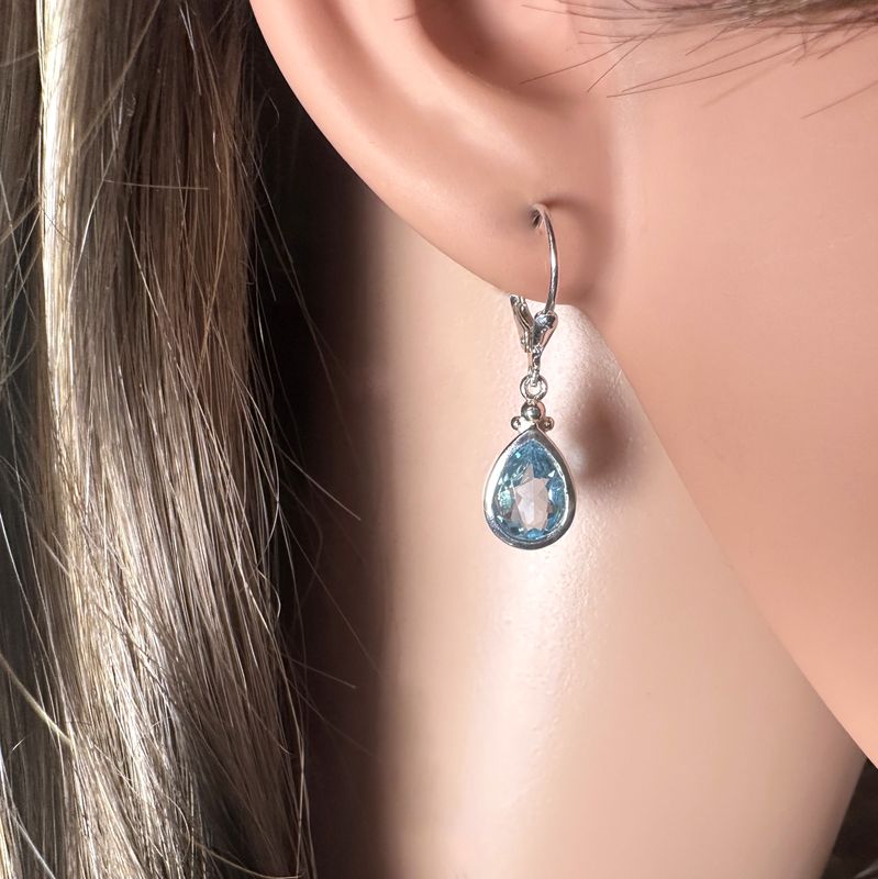 Earrings topaz blue 925 silver