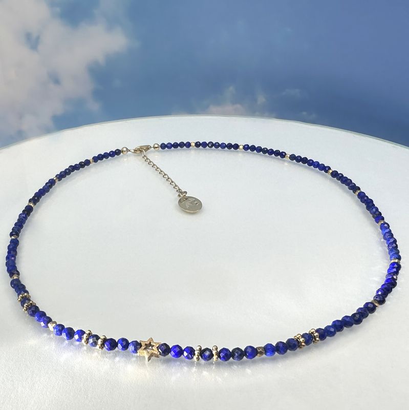 
Necklace made of Lapis Lazuli AAA quality in combination with gold-plated 925 sterling silver.