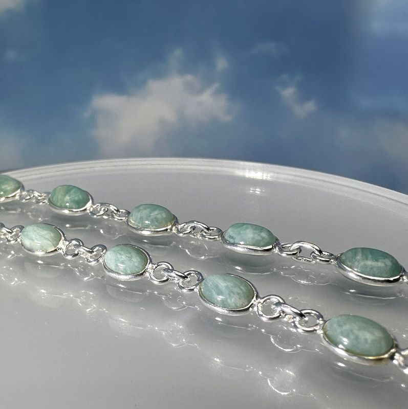 Charming, delicate bracelet made of genuine Amazonite in 925 sterling silver. 