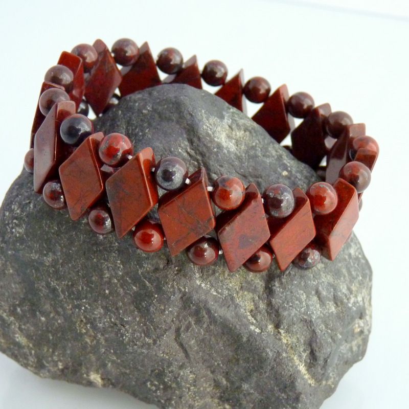 Bracelet made of breccia jasper