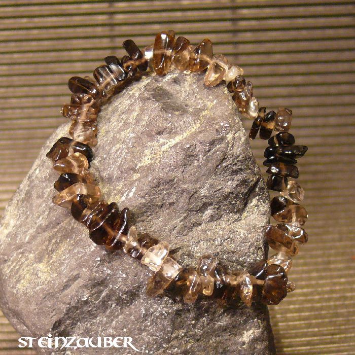 Smoky quartz chip bracelet