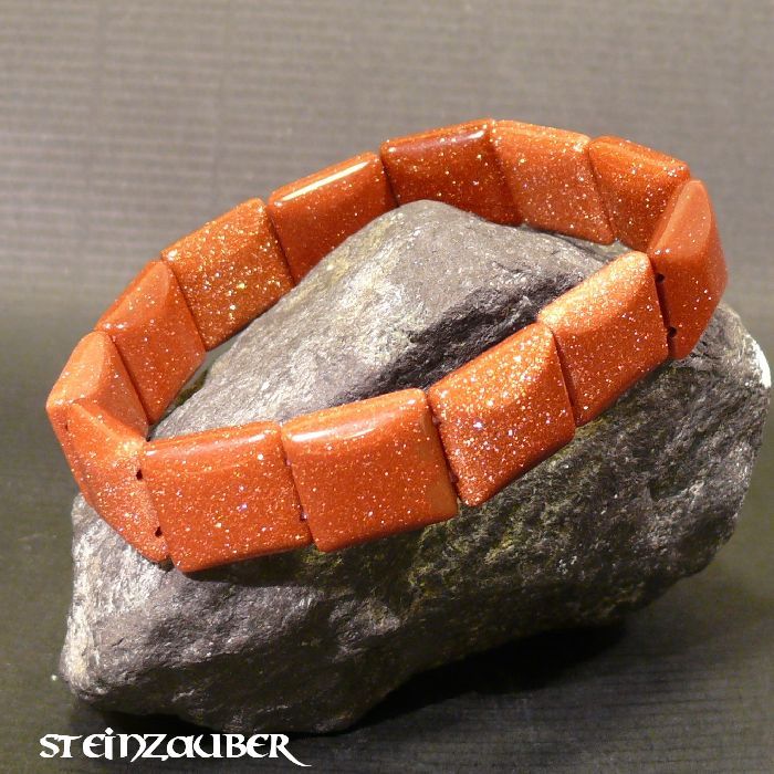 Bracelet made of gold rush