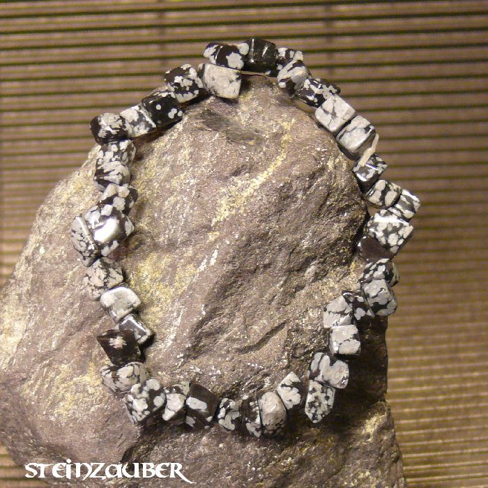 Snowflake obsidian chip bracelet