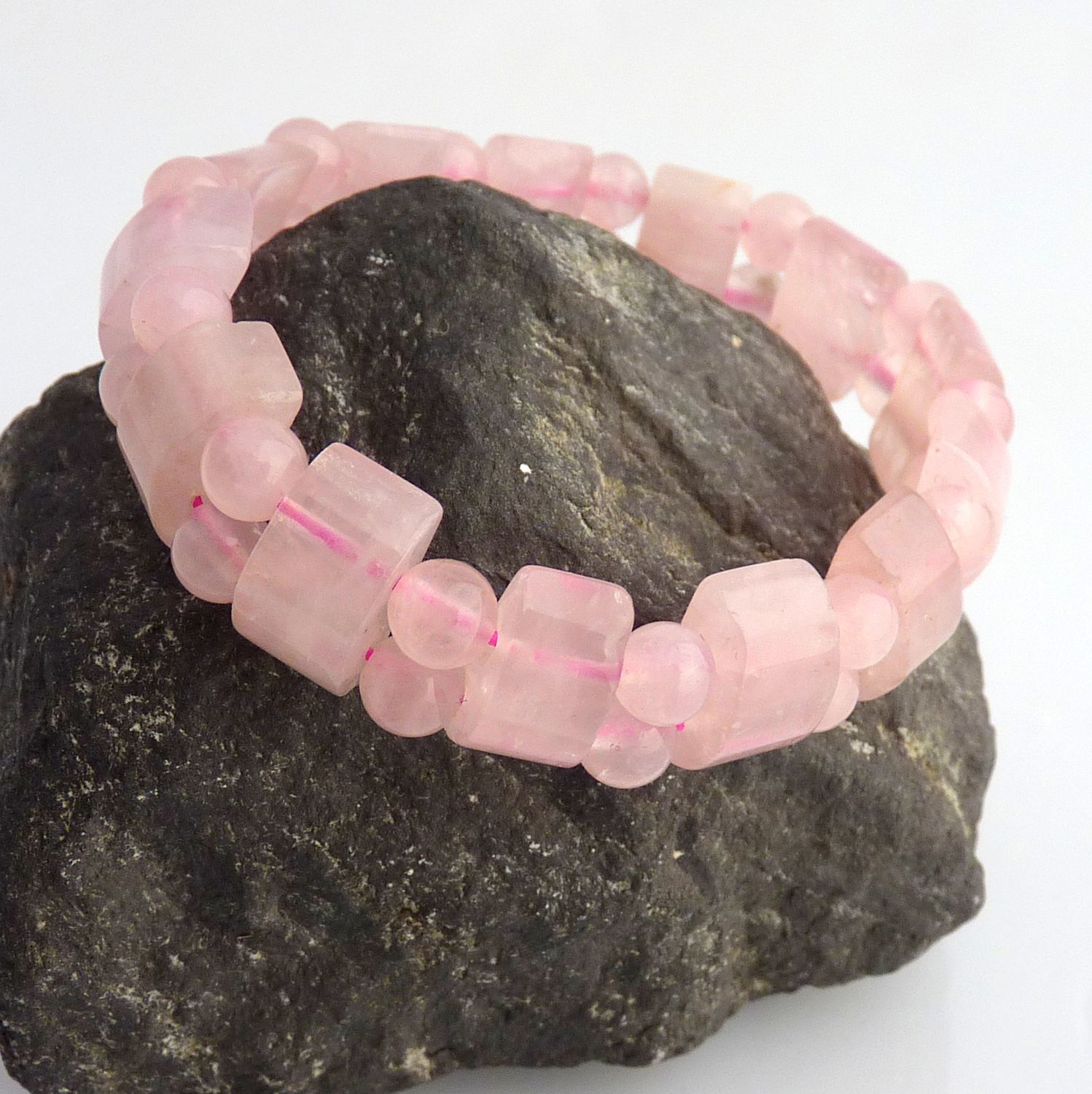 Bracelet made of rose quartz